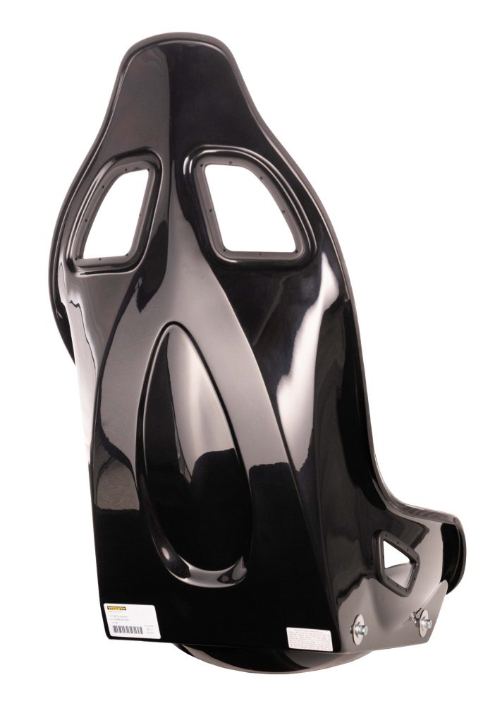 Tillett B6 Screamer 44 carbon car seat, angled view