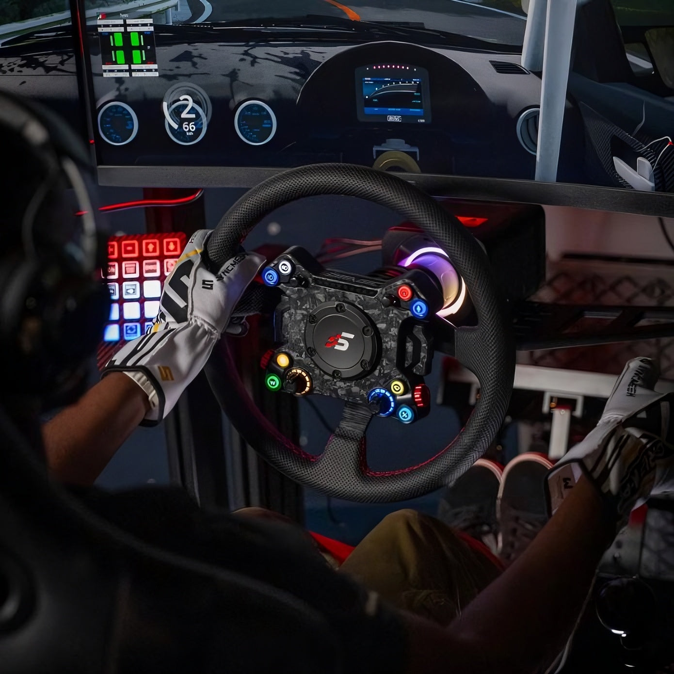 Sim racing bundle setup - Simagic wheelbase steering wheel and pedals on aluminium cockpit rig Europe