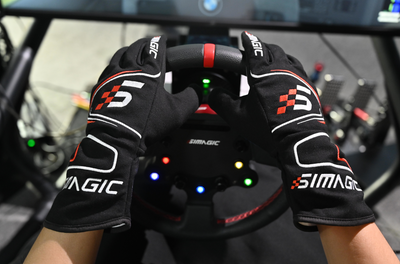 Simagic Logoed Racing Gloves - Image 6
