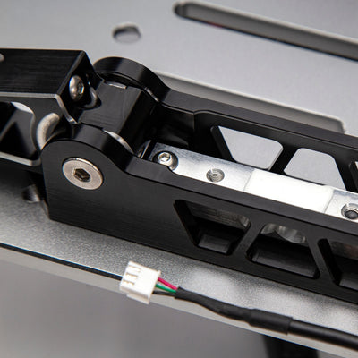 Simagic P2000 Hydraulic Dual Pedal Set 200kg - DELENordic.com